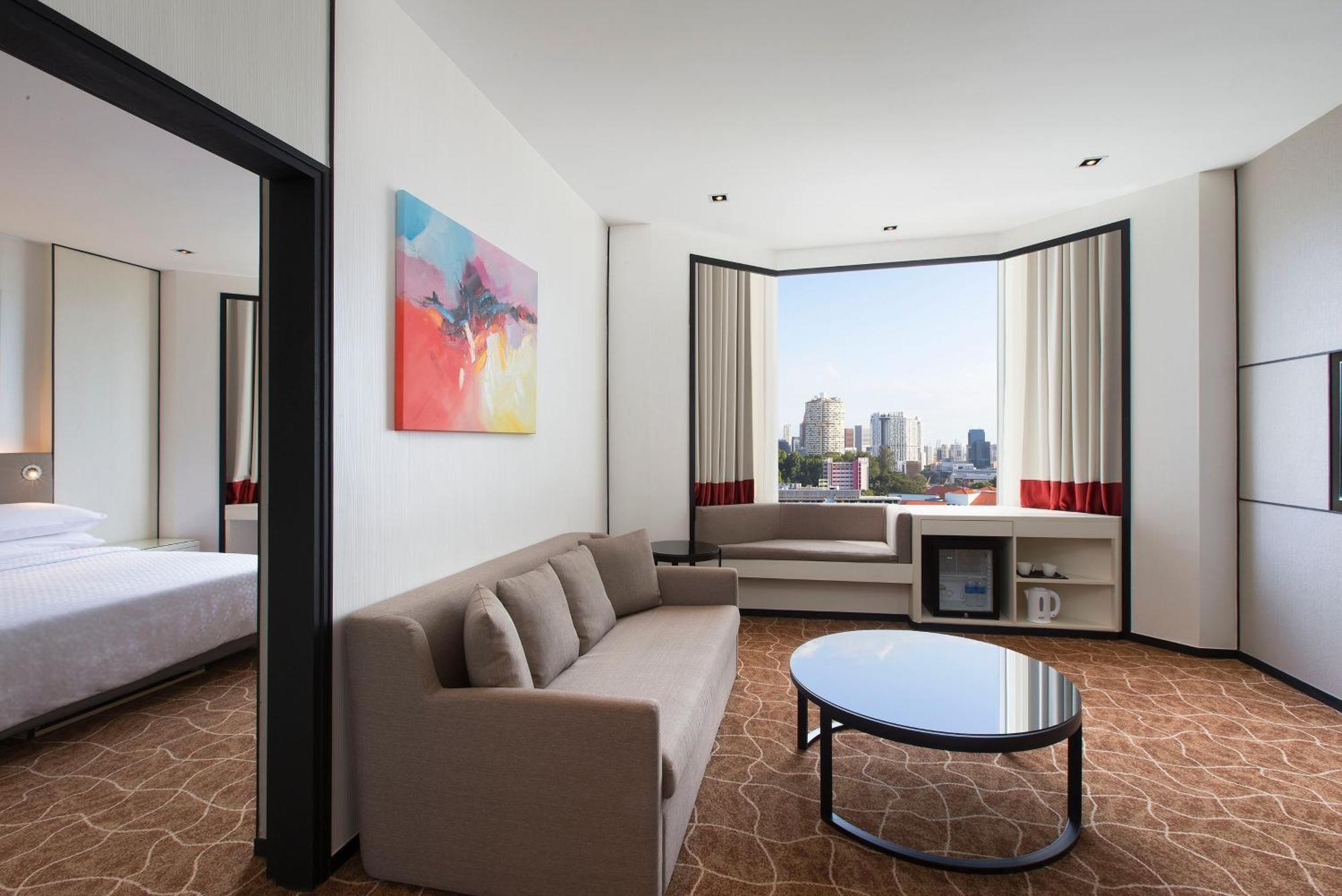 1 Bedroom Suite 1 King City view